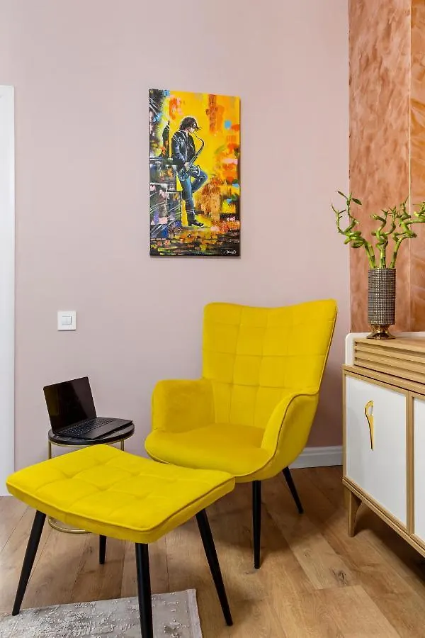 Apartment Coquet By Art City Bucharest Romania
